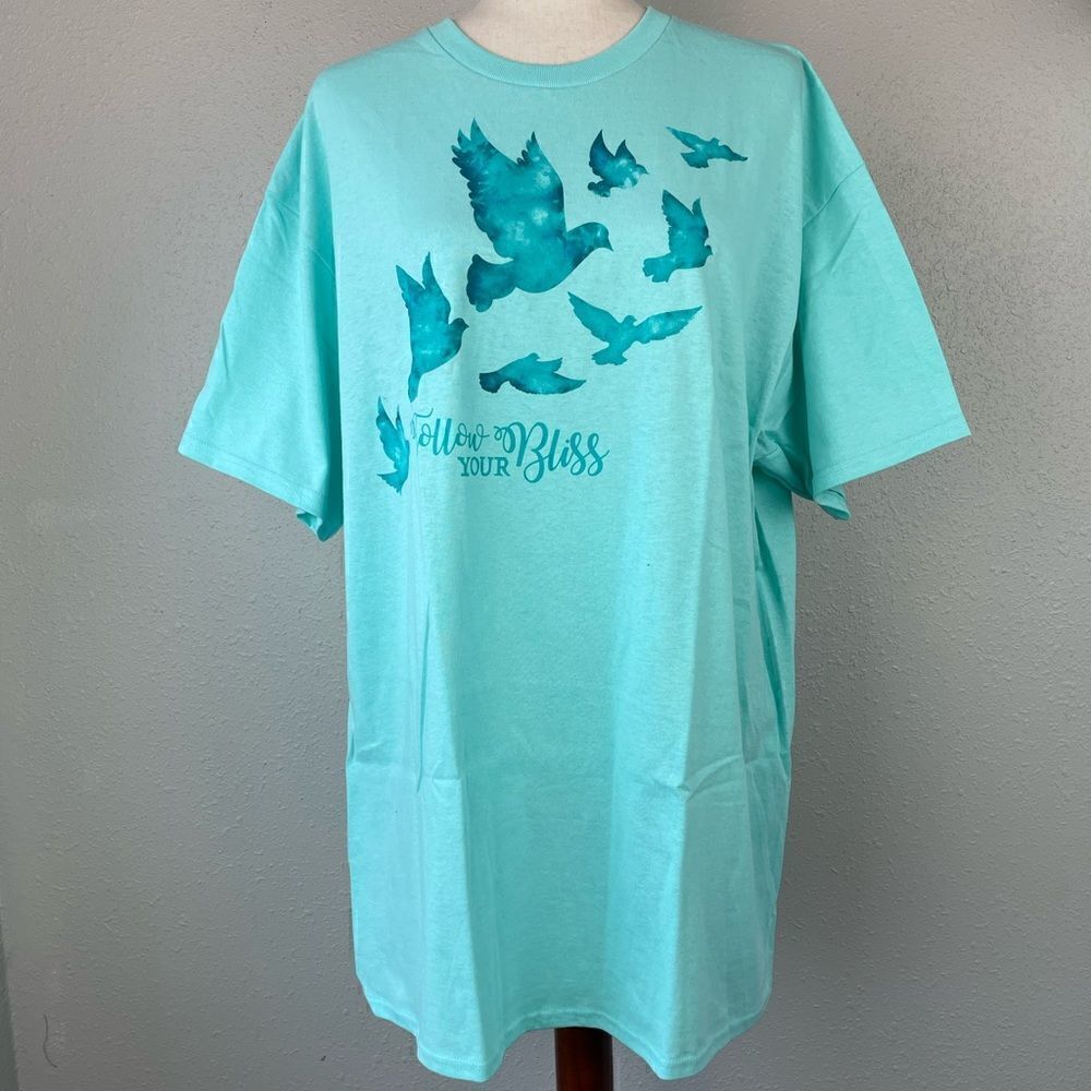 NWOT Follow Your Bliss Short Sleeve T-Shirt Size XL